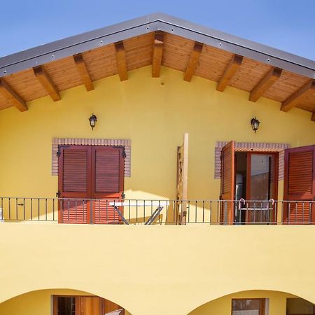 Edomat Bed and Breakfast Monserrato Buitenkant foto